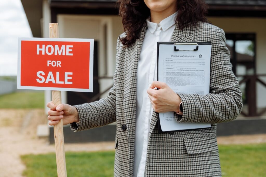 Real Estate Agent Website Design: What Generates Leads
